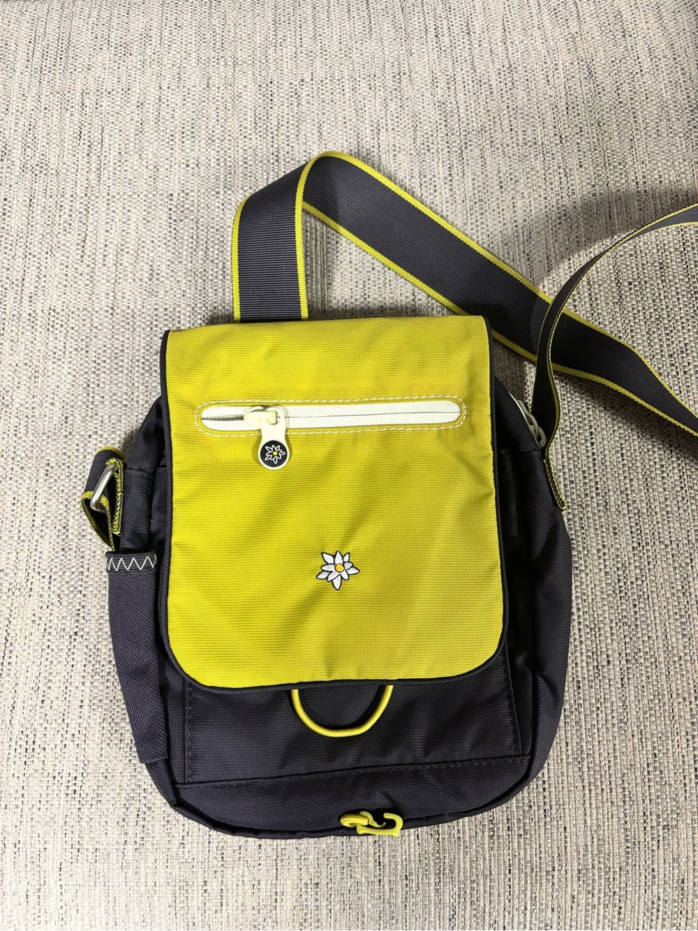 Sherpani Crossbody Bag in lime green and Black